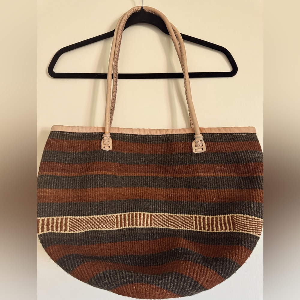 Baobab Striped Brown and Tan Sisal African Tote Bag - Excellent Condition!